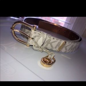 Michael Kors belt